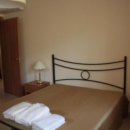 Residence Borgo Mondragon Lazise Ngoại thất bức ảnh