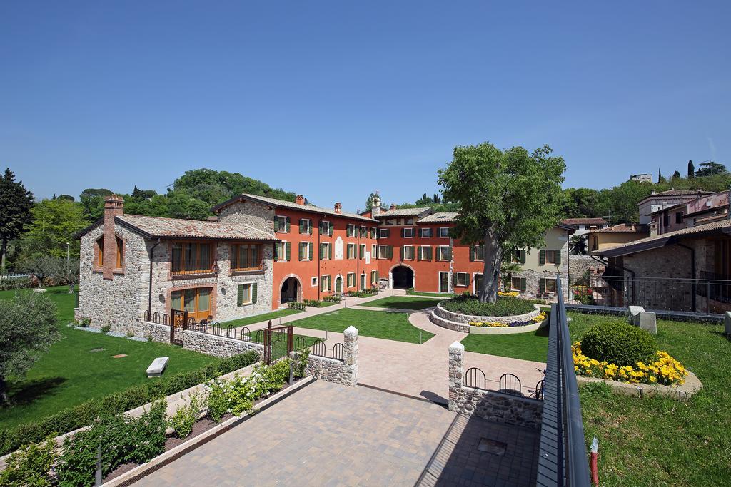 Residence Borgo Mondragon Lazise Ngoại thất bức ảnh