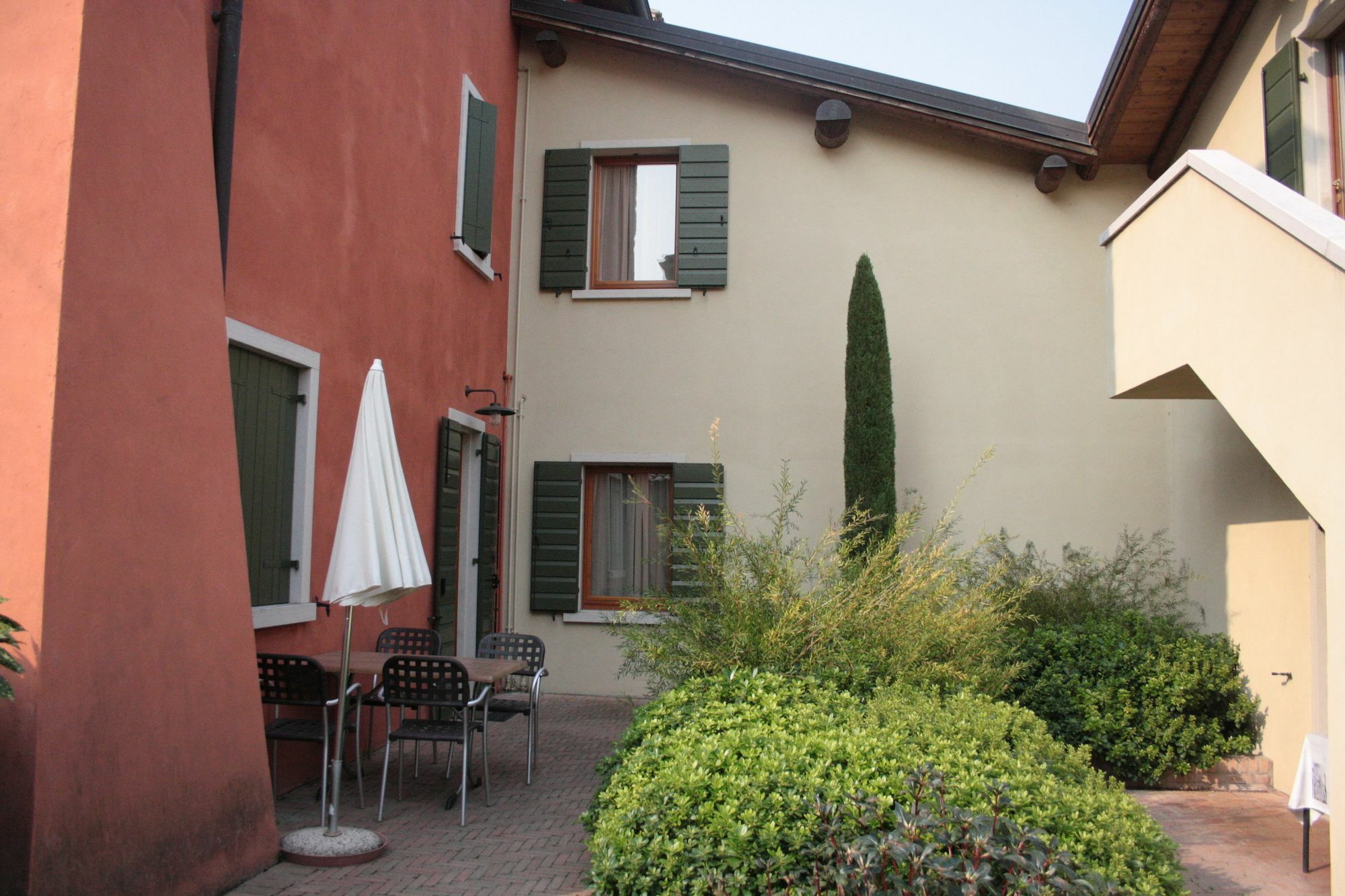 Residence Borgo Mondragon Lazise Ngoại thất bức ảnh