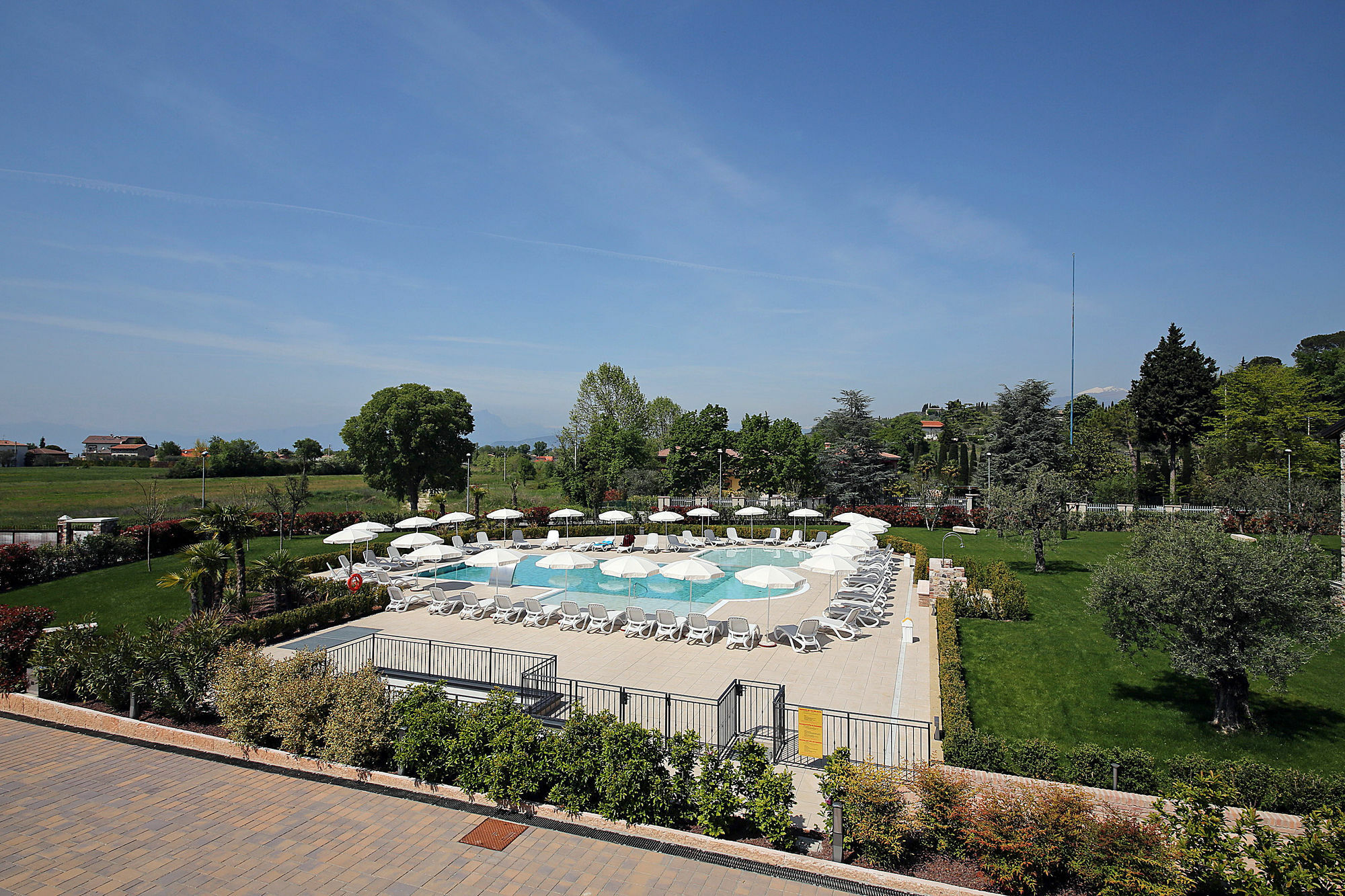Residence Borgo Mondragon Lazise Ngoại thất bức ảnh